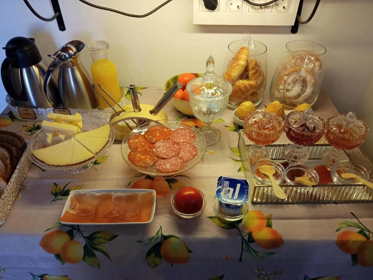 Hostal Ca'N Tiu Alaró Affittacamere